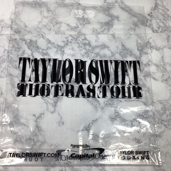 Taylor Swift The Eras Tour Official Black T-shirt New Large Merch Bag - Picture 6 of 9